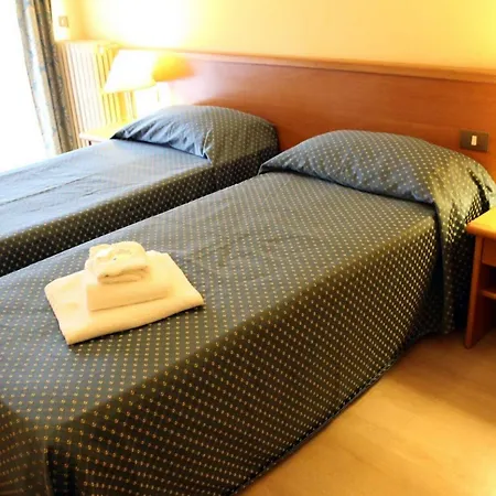 Casa Rossa ホテル 3*