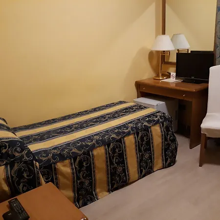 Casa Rossa 3*