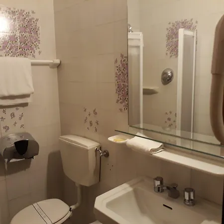 Casa Rossa 3*