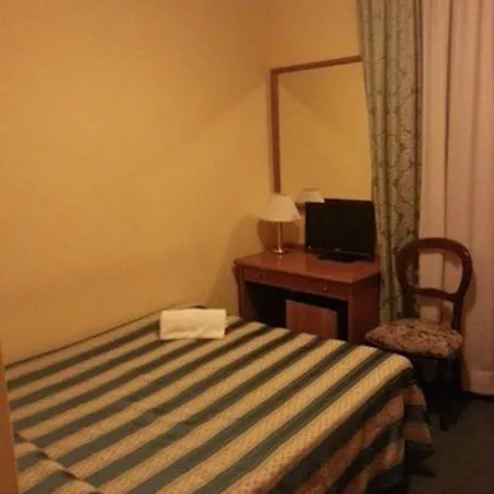 Casa Rossa 3*